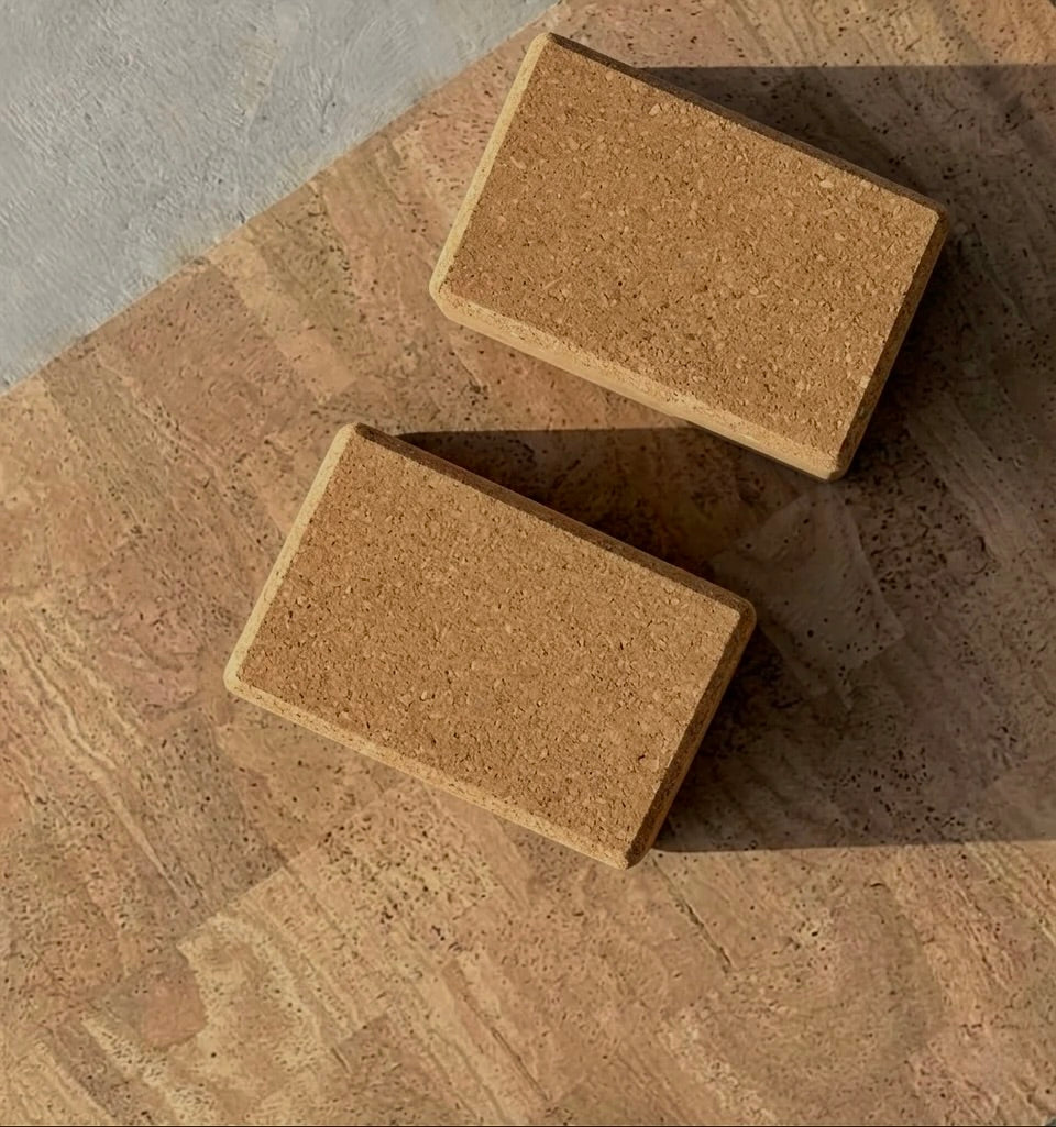 Rituil sustainable tan cork leather yoga mat featuring a non-slip, non-toxic, non-pvc, textured surface with set of natural  cork yoga blocks  #color_sand