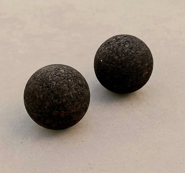Rituil sustainable Portuguese cork massage spheres for deep tissue trigger point release and muscle recovery.