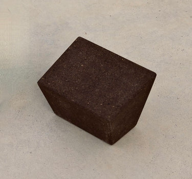 Two sustainable natural brown cork yoga blocks from Rituil, ideal for yoga and pilates practice and stretching exercises. #color_earth